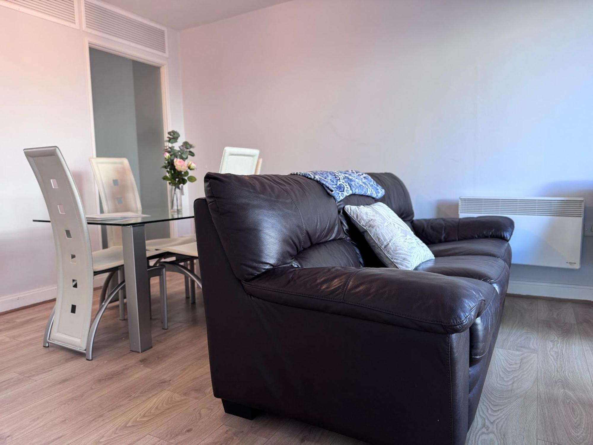 Luxe Heights Nest Apartamento Birmingham Exterior foto